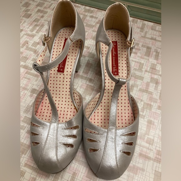 Silver BAIT footwear low ankle t-strap heels silver sz 10 - Picture 3 of 10